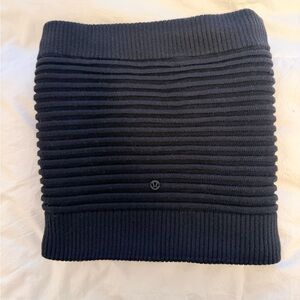 Lululemon neck gaiter